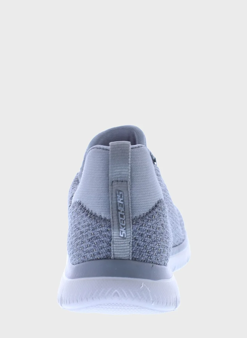 SKECHERS Summits