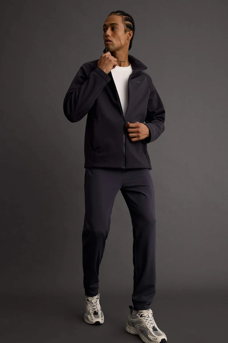 ديفاكتو DeFactoFit Waterproof Slim Fit Zippered Softshell Rain Jacket