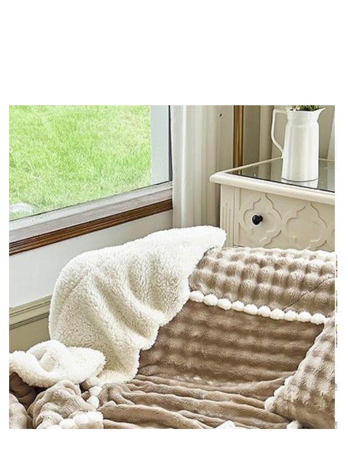 Pillow And Blanket Can Be Used For Both Car And Sofa Cushions, Suitable For Travel, Airplanes, Trains, Beds, Offices, And Rest  - Image 3
