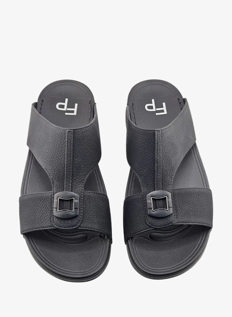 إف بي باي فوتبرينت نعال مريحة