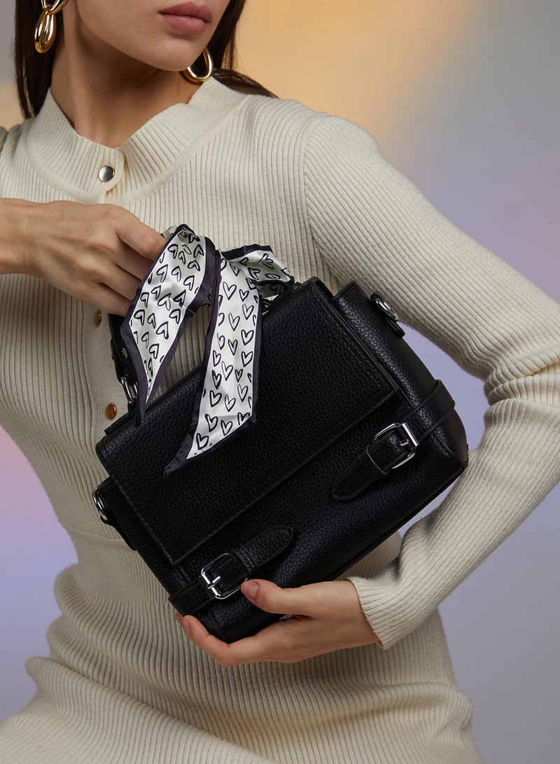 Haute Sauce The Fibula Hand Bag - Image 3
