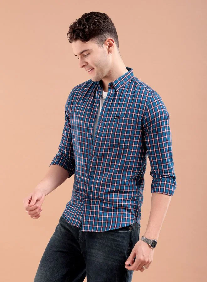 The Indian Garage Co Men Slim Fit Checkered Full Sleeves Cutaway Collar Casual Shirt