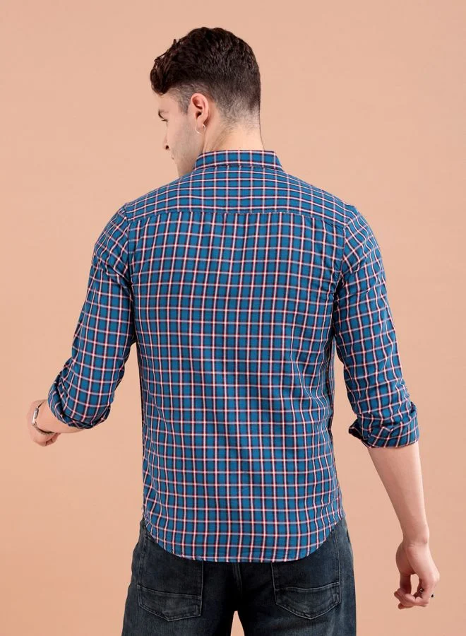 The Indian Garage Co Men Slim Fit Checkered Full Sleeves Cutaway Collar Casual Shirt