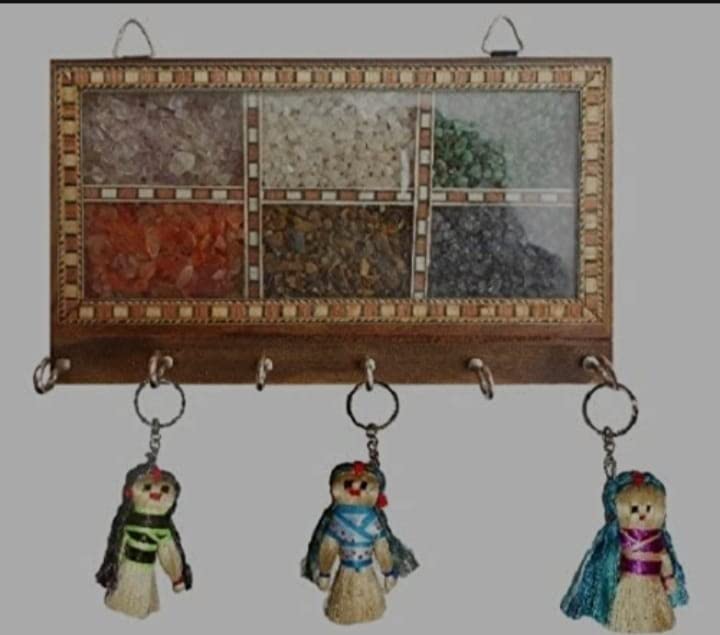 Wood Key Holder  - Image 2
