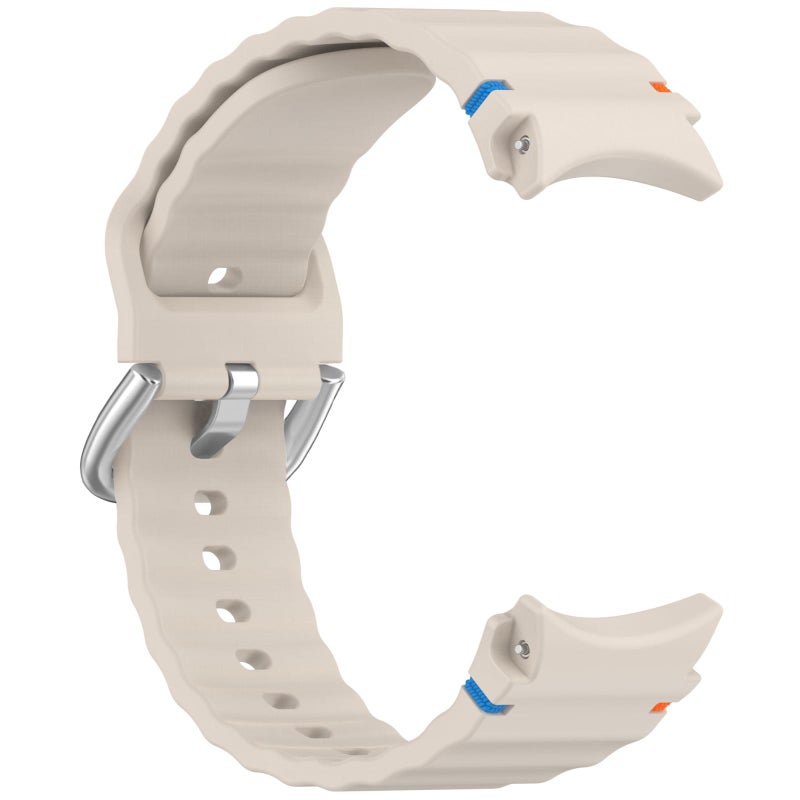 إيروريكس لساعة سامسونج جالاكسي 7 40/44 مم، سوار سيليكون فضي مزخرف بحبيبات مموجة ومخيط (ستارلايت) - Image 4