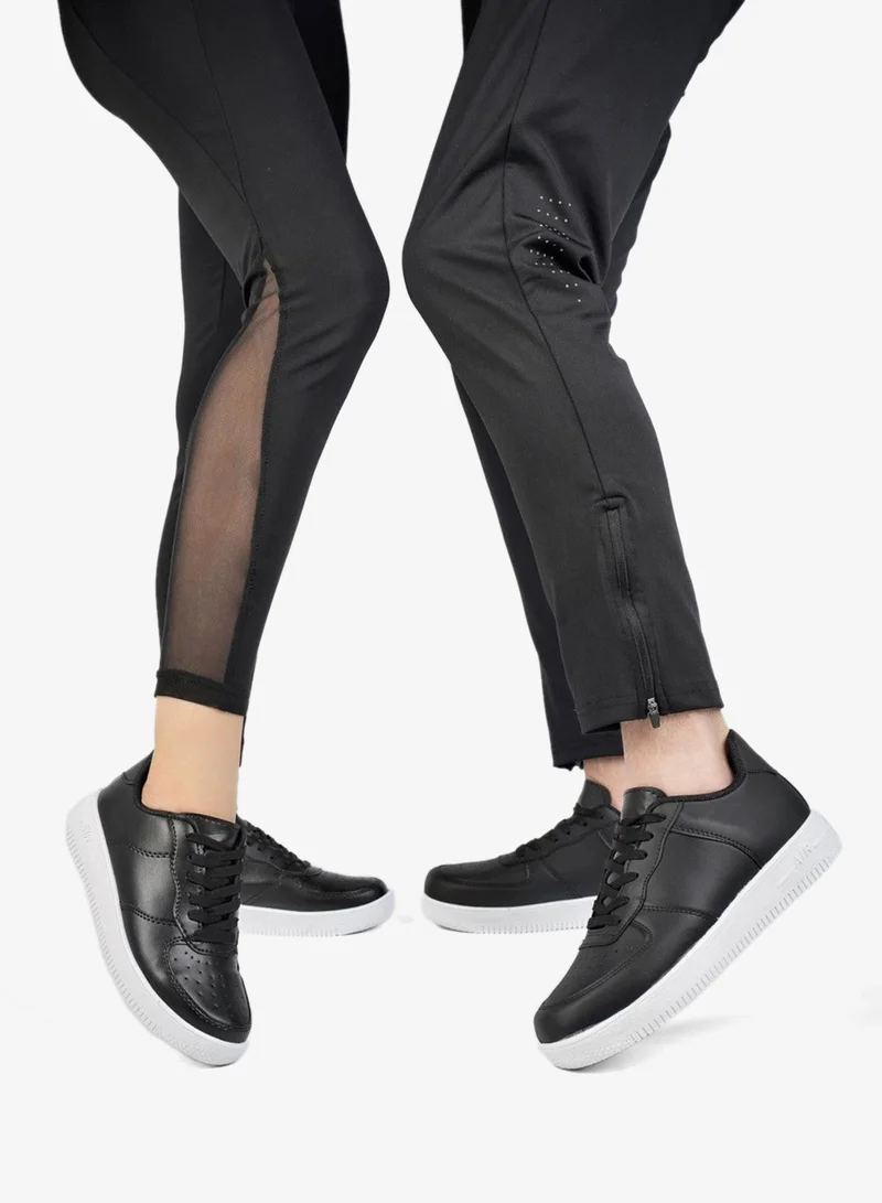 Unisex Sneakers