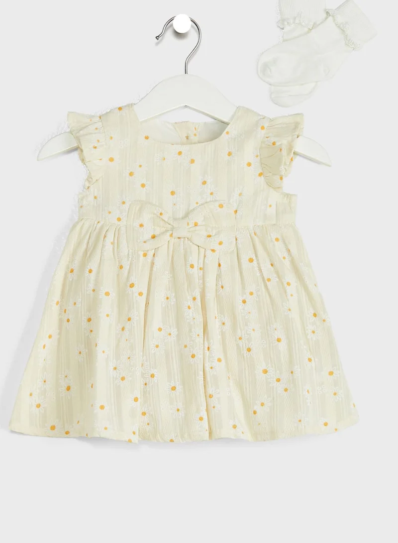 RIVER ISLAND Infant Textured Floral Dress