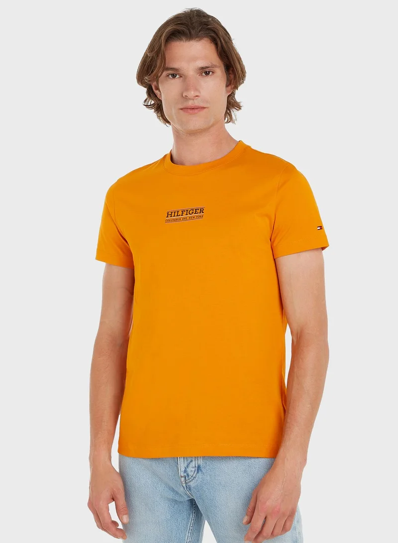 TOMMY HILFIGER Logo Crew Neck T-Shirt