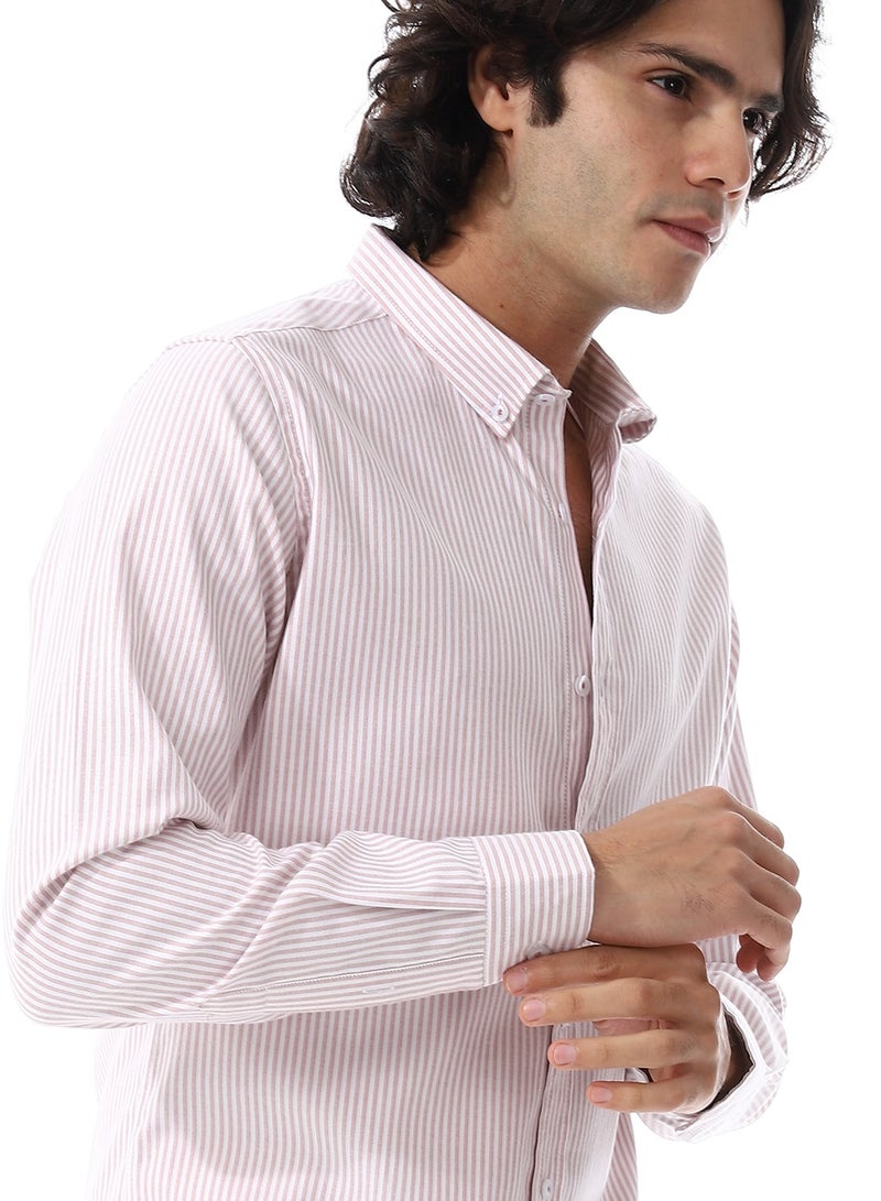 Andora قميص أكسفورد بياقة قابلة للطي بنمط خطوط حلوى - أبيض وكشمير - Image 4