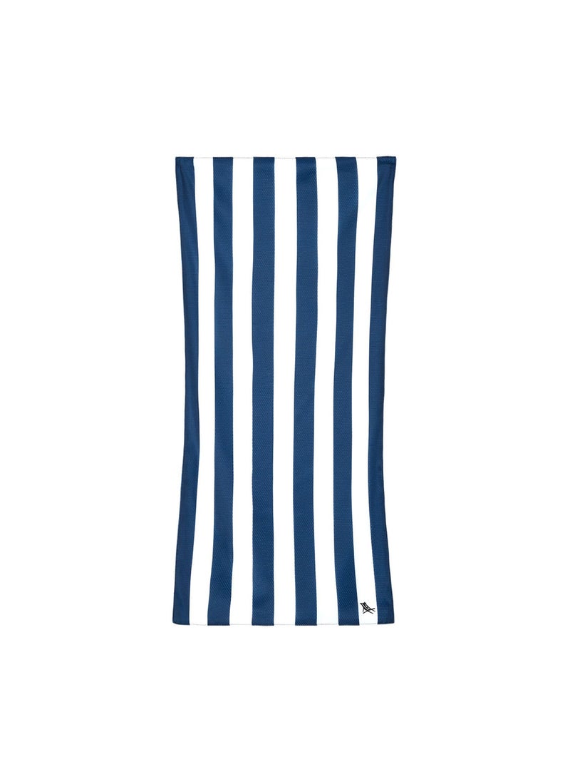 Dock & Bay Dock & Bay QuickCool Cooling Towel for Sports & Workouts, Cools to 15°C, with Dual Layered Cooling Technology, Stays cold up to 6 hours - 63 x 29 cm - WHITSUNDAY BLUE  - Image 2