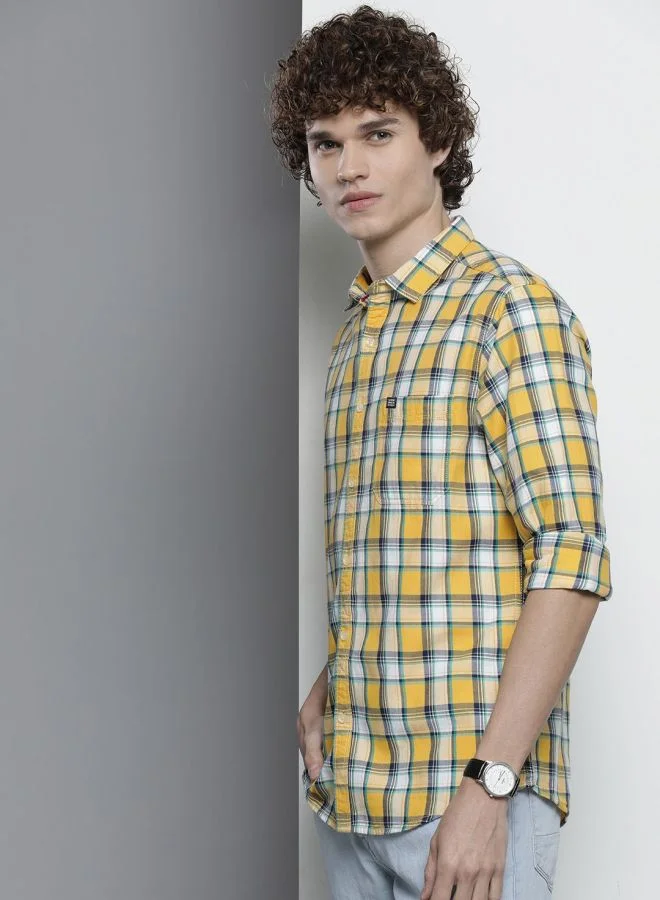 The Indian Garage Co Men Slim Fit Checkered Full Sleeves Spread Collar Casual Shirt