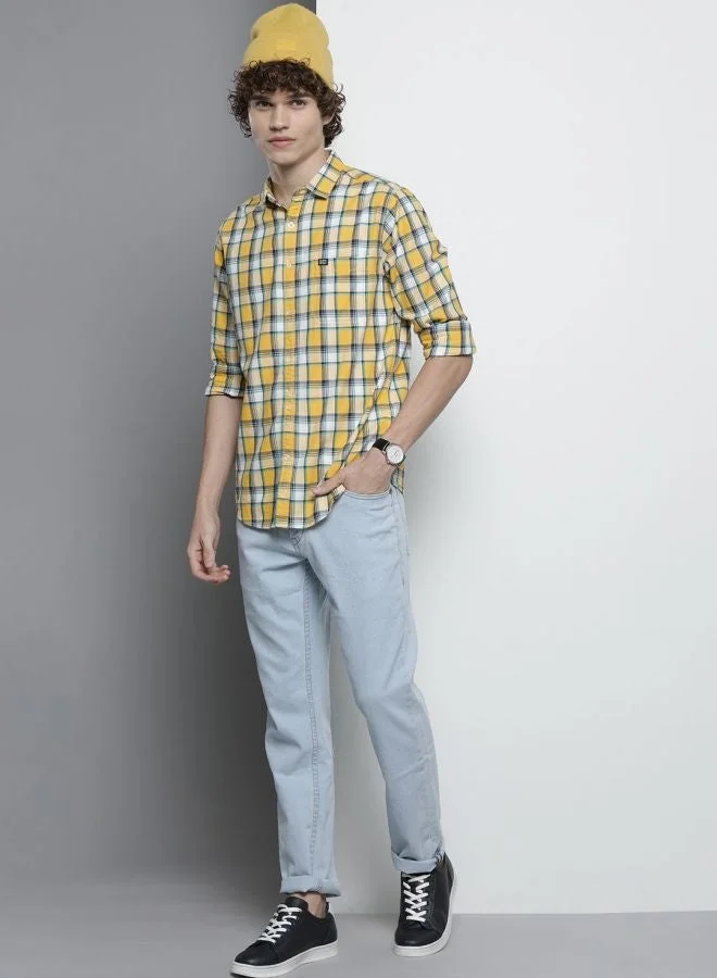 The Indian Garage Co Men Slim Fit Checkered Full Sleeves Spread Collar Casual Shirt