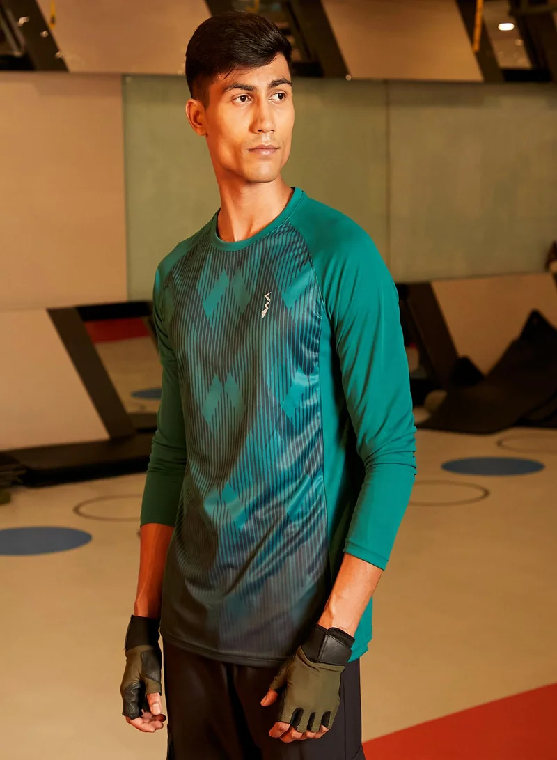 Campus Sutra Campus Sutra Men's Green Printed Dri-Fit Long Sleeve Regular Fit Activewear T-Shirt For Casual Wear | Modern Clothing T-Shirt Crafted With Comfort Fit And High-Performance For Everyday Wear