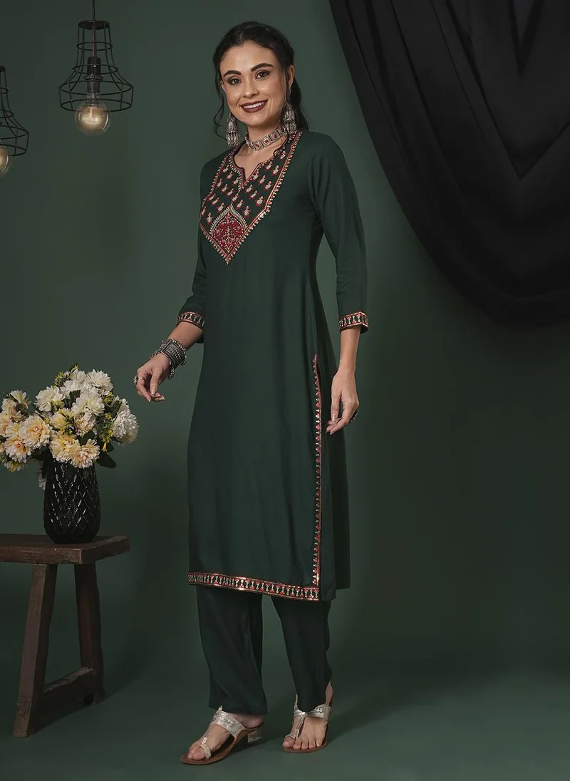 globus Globus Women Sequinned Embroidered Yoke Calf Length Straight Kurta & Pants Ethnic Set