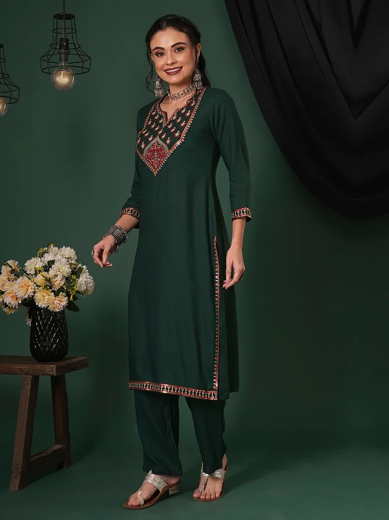 globus Globus Women Sequinned Embroidered Yoke Calf Length Straight Kurta & Pants Ethnic Set