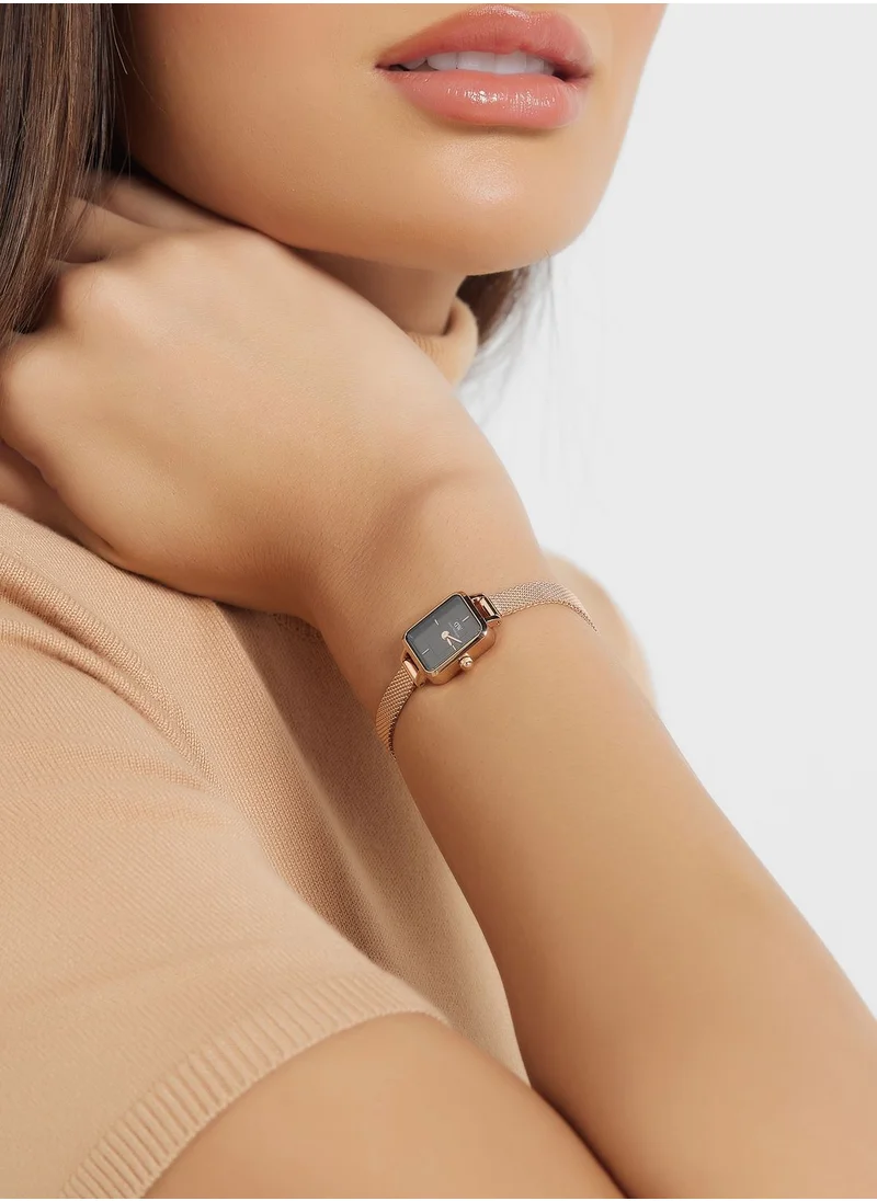 دانيال ولينغتون Quadro Mesh Strap Analog Watch