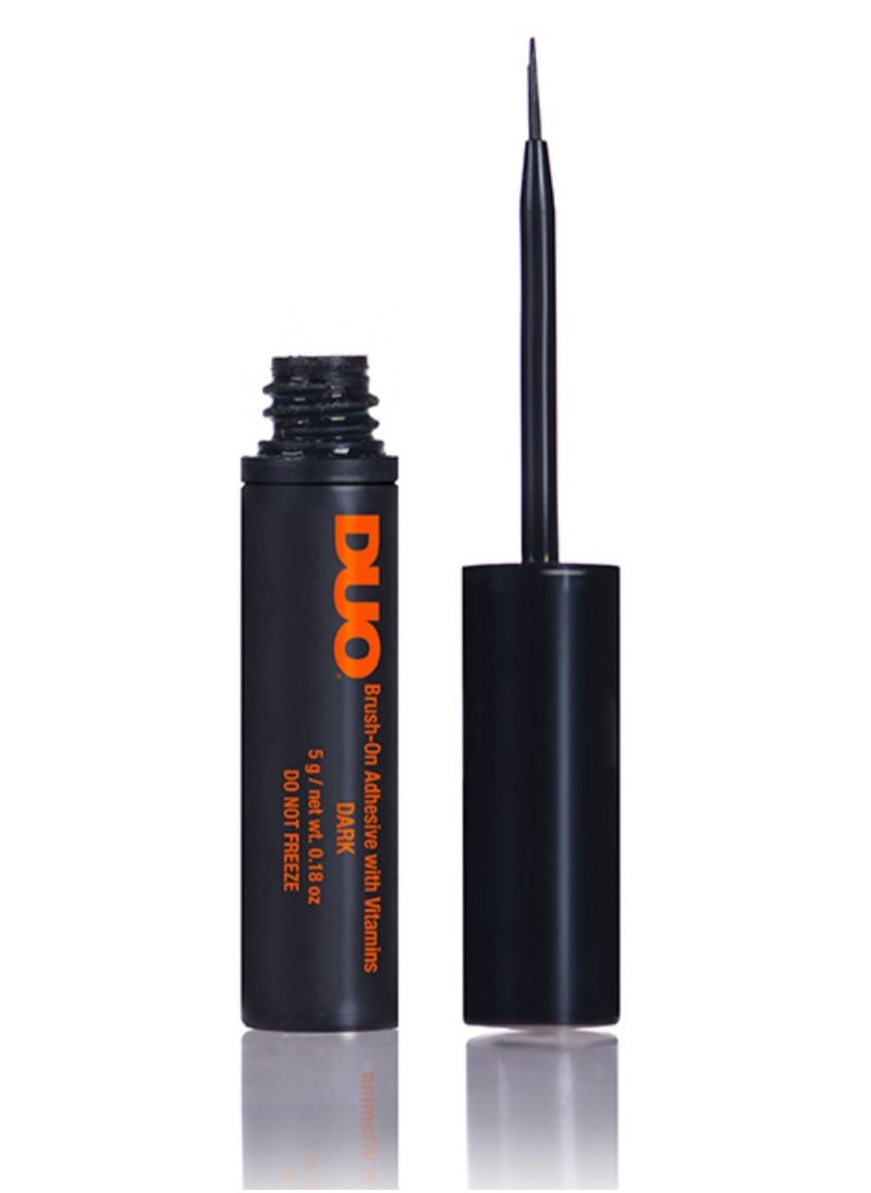 Duo Brush-On Dark Eyelash Adhesive - 5ml  - Image 2