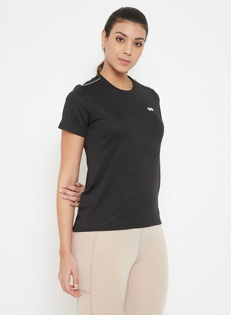 كلوفيا Clovia Active T-shirt In Black With Reflector Piping