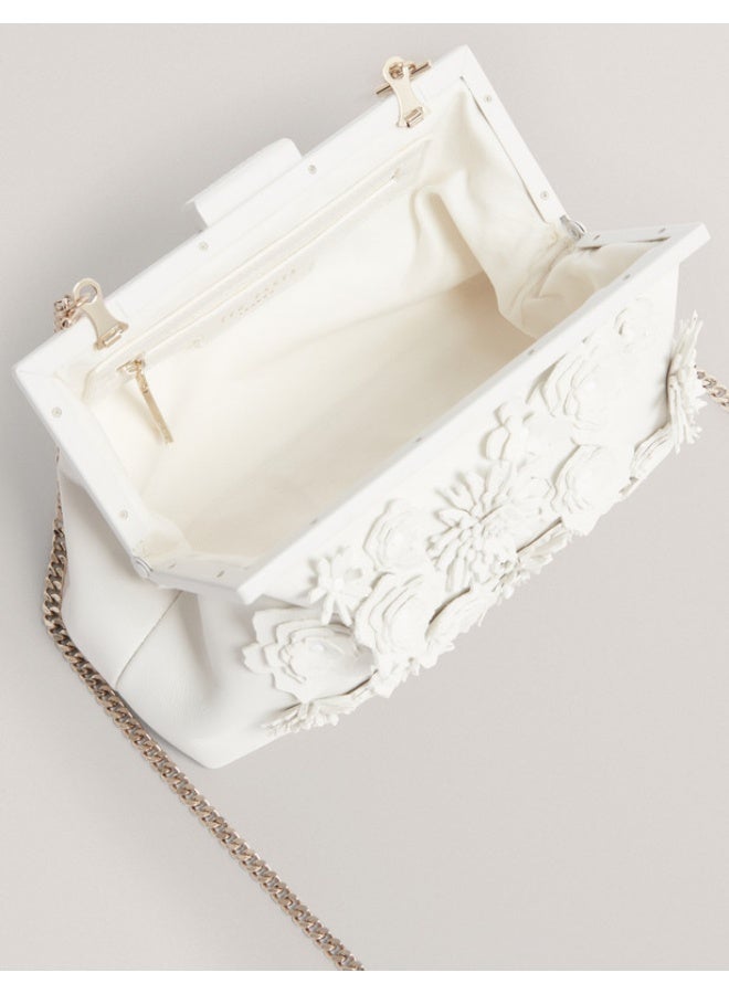 Ted Baker حقيبة كلتش بتطريز ثلاثي الأبعاد على شكل زهرة - Image 5