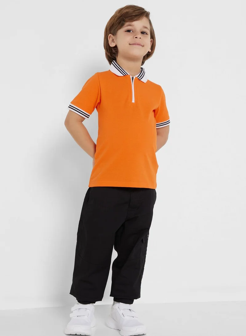 Pinata Soild Zipper Closure Polo
