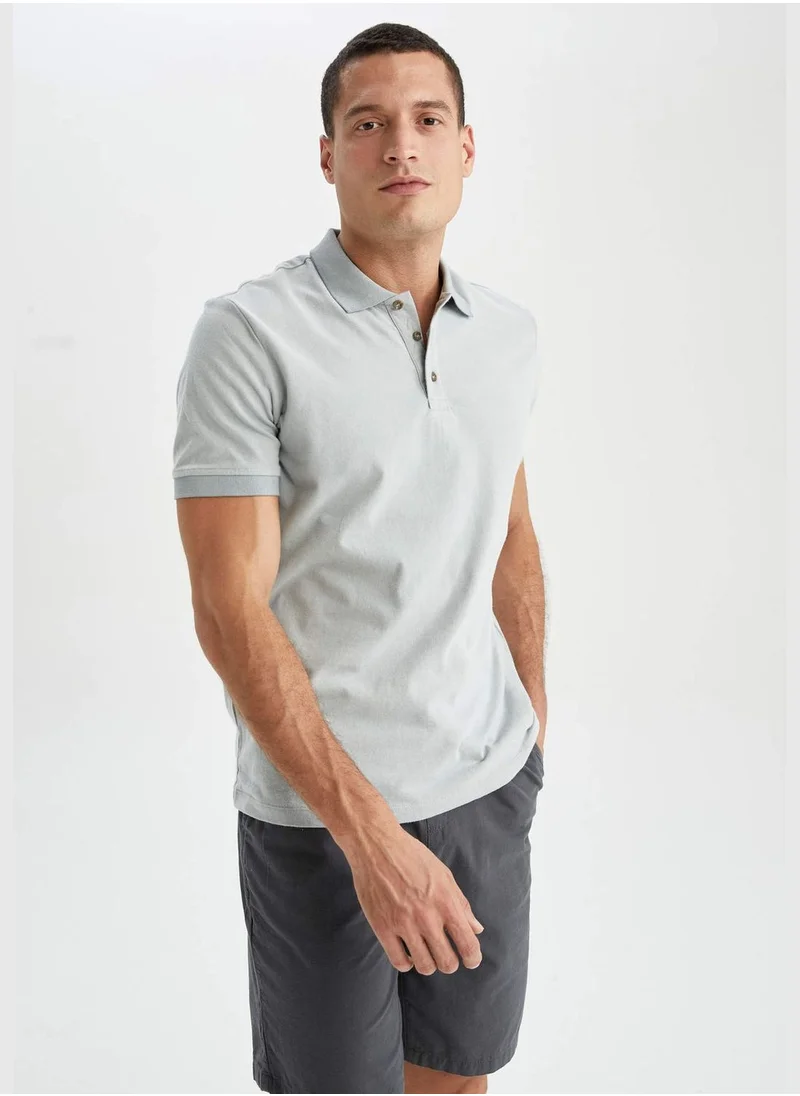ديفاكتو Man Regular Fit Polo T-Shirt