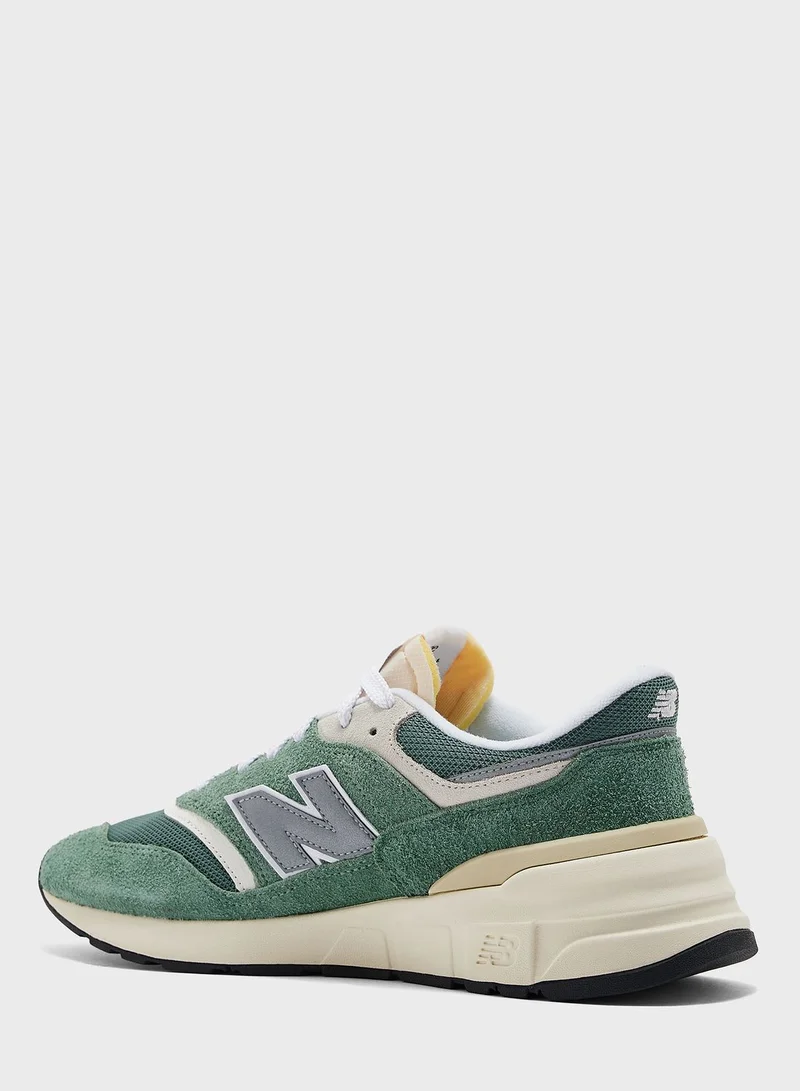 New Balance 997R Low Top Sneakers