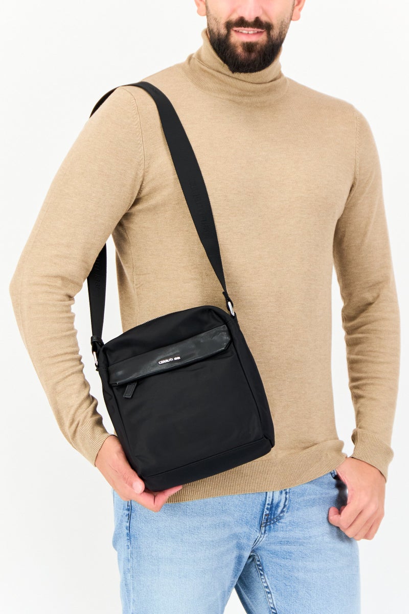 CERRUTI 1881 Men Brand Logo Cross Body Bag, Black  - Image 2