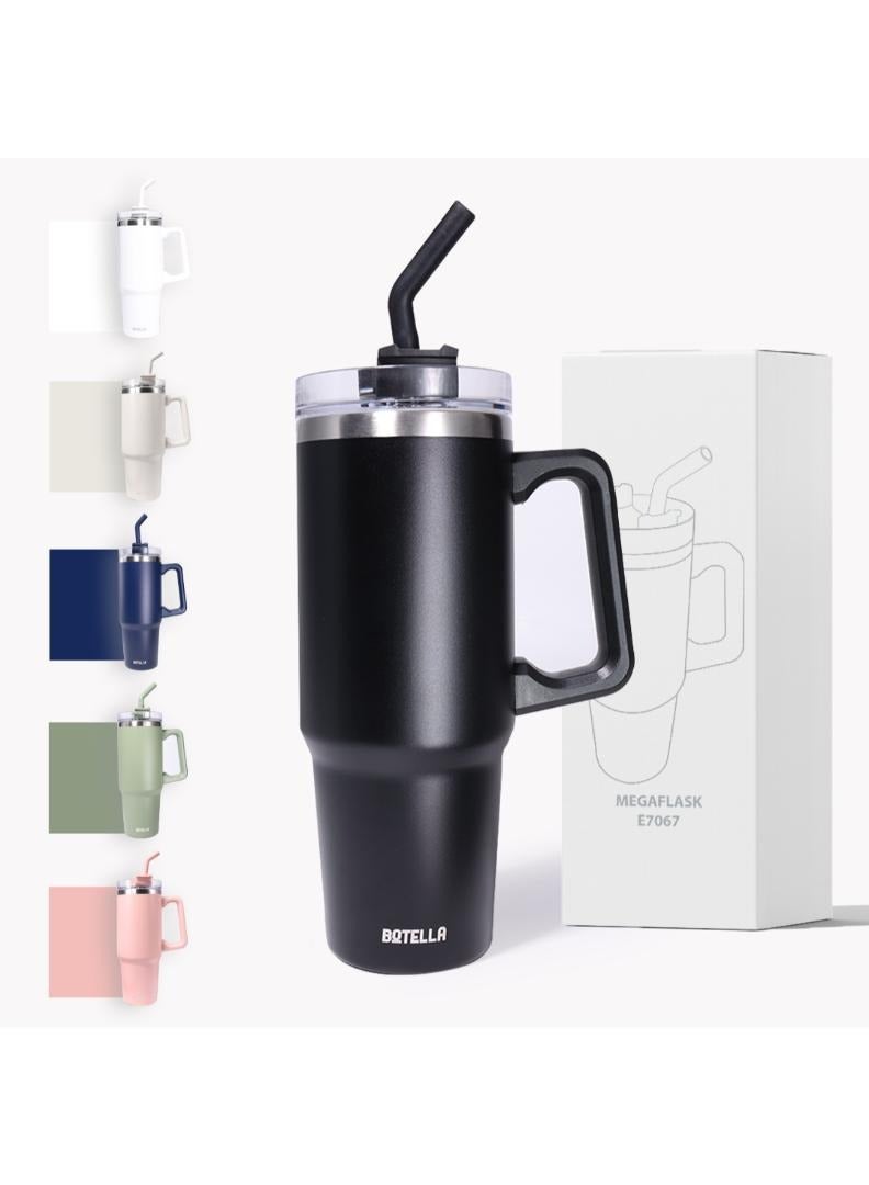 بوتيلا ميجا فلاسك ٩٠٠ مل XL - زجاجة ماء كبيرة جدًا معزولة من الفولاذ المقاوم للصدأ | مانعة للتسرب، للاستخدام الخارجي والرياضي - Image 1