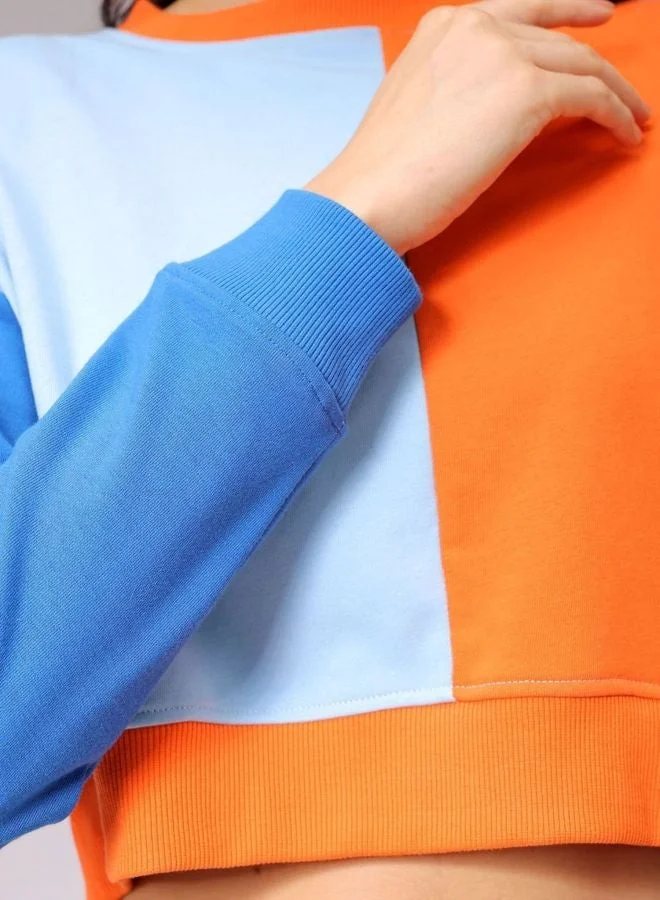 مرفوعة Women Boxy Fit Colourblocked Crew Neck Long Sleeve Cropped Sweatshirt