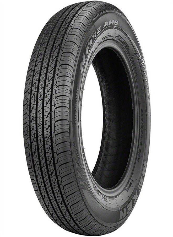 NEXEN Car tyre 17/50/205 