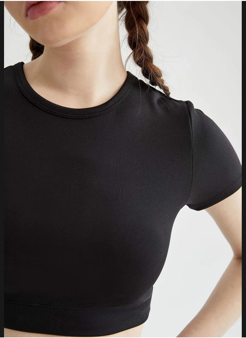 DeFacto Slim Fit Short Sleeve Crop Top