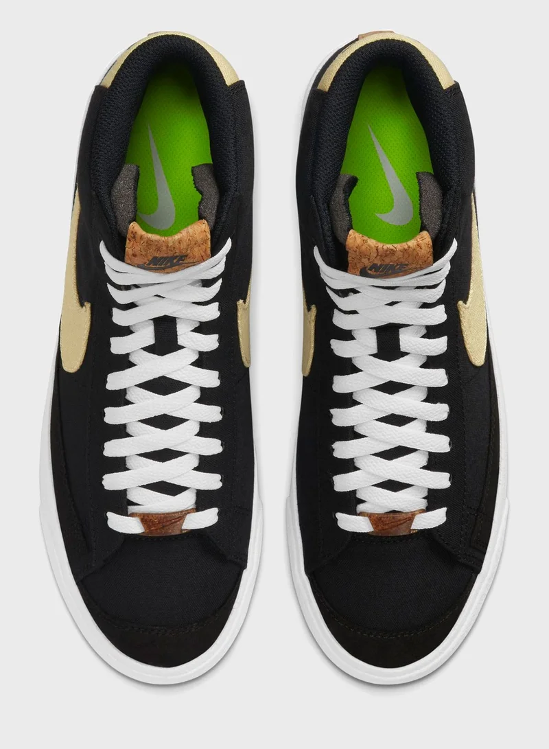 Nike Blazer Mid 77 Move 2 Zero 2