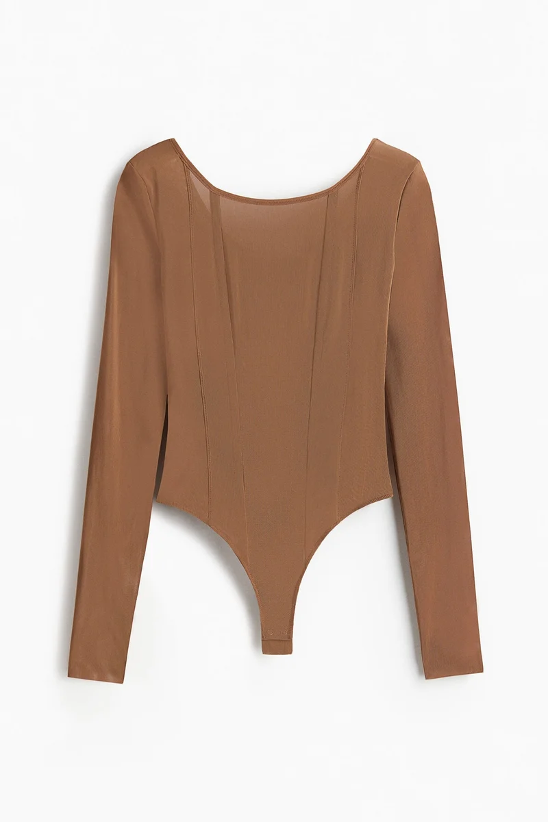 اتش اند ام بودي بأكمام طويلة من نسيج شبكي