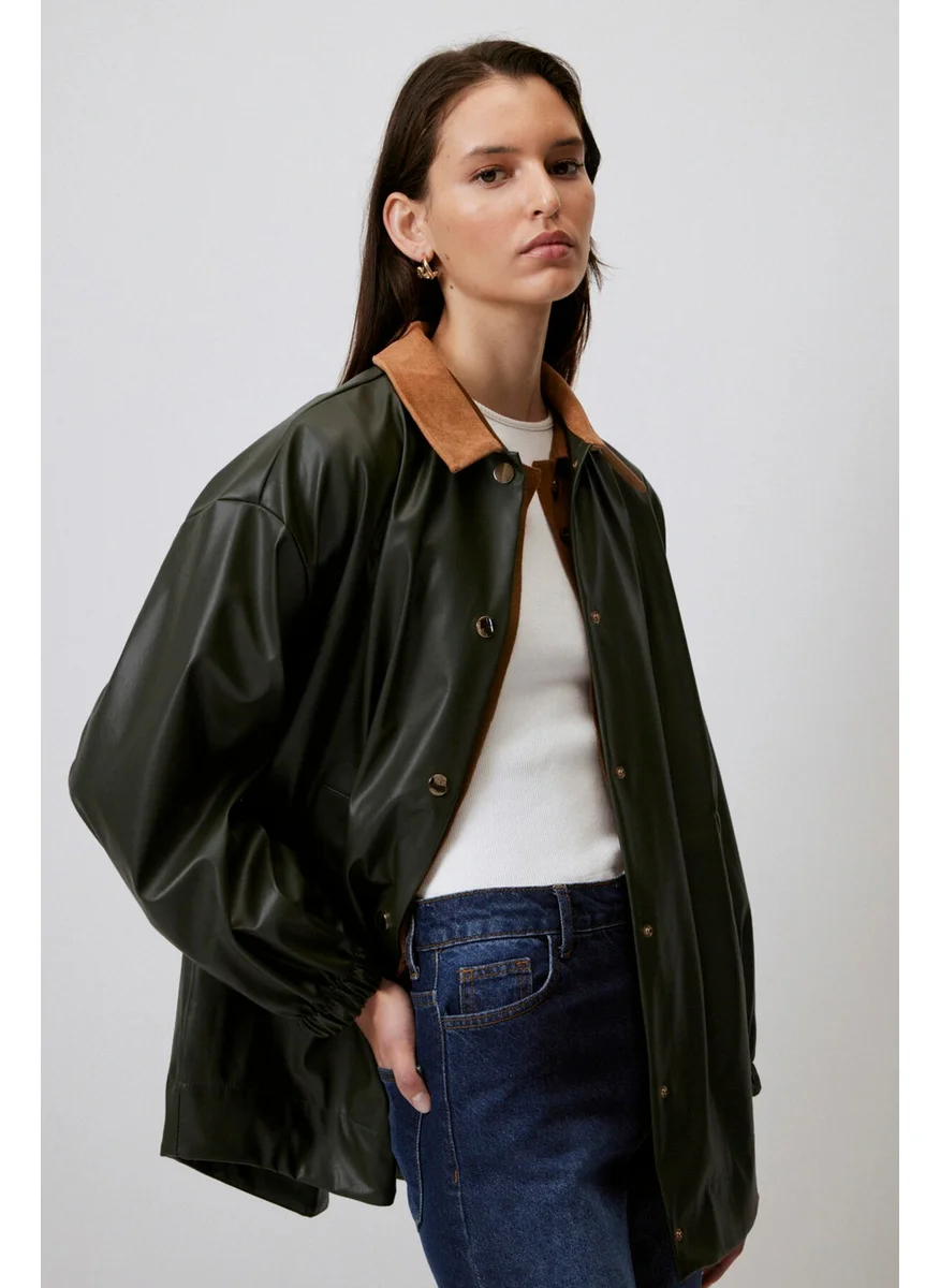 Touche Velvet Collar Leather Jacket