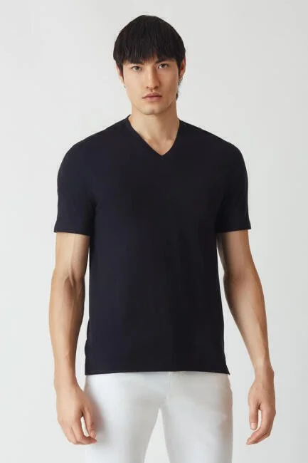 Bisse Men's Silk Finished Basic V-Neck T-Shirt BLACK TS22Y22012_D99