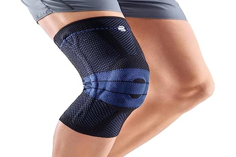 BAUERFEIND - GenuTrain - Knee Brace - Targeted Support for Pain Relief and Stabilization of The Knee  Provides Relief of Weak  Swollen  and Injured Knees- Size 1 - Color Black
