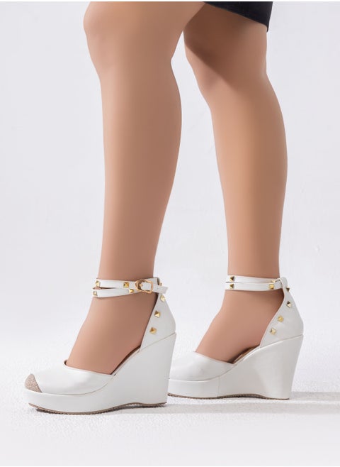 Adorable And Comfortable Wedge Sandal White SN-W4