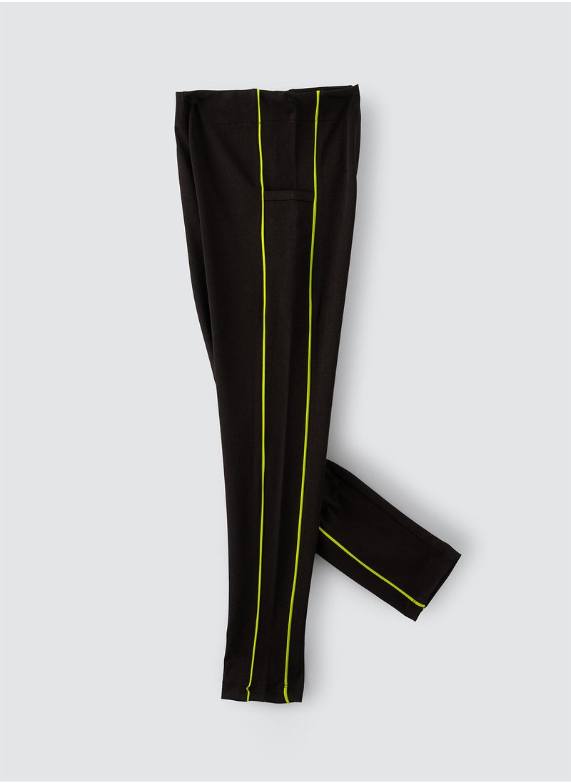 Jelliene Knit legging with aop panel at bottom  - Image 3