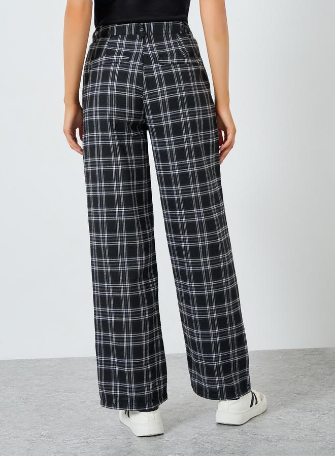 Styli Checkered Wide Leg Pants - Image 4