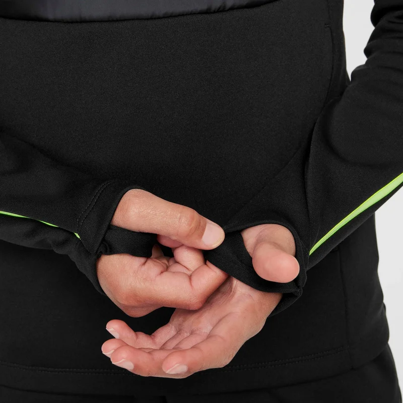 نايكي نايكي ثيرما-فِت أكاديمي