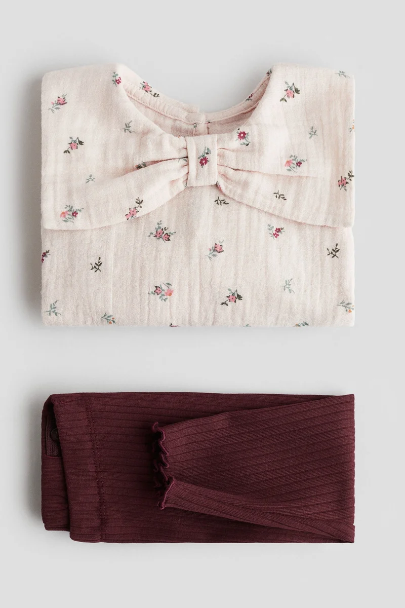 H&M 2-piece blouse and leggings set