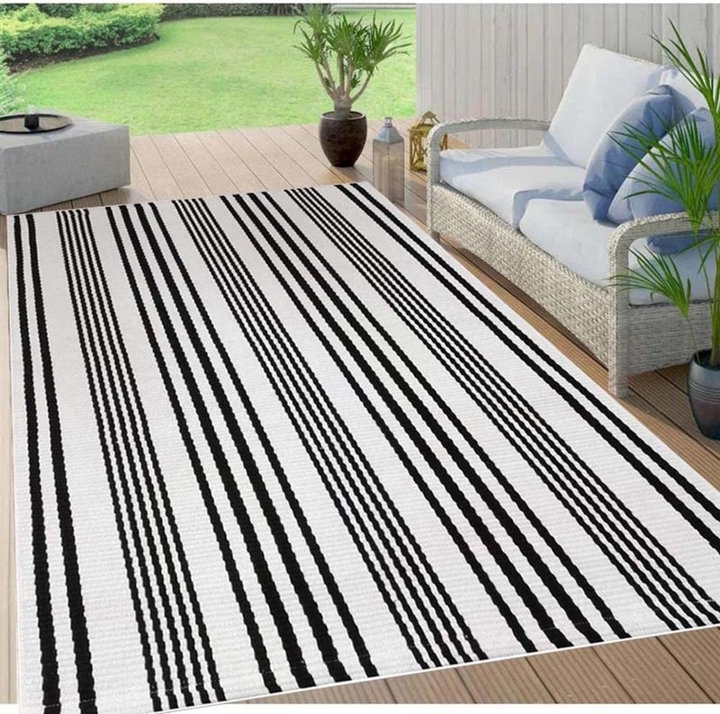 BUAGETUP Black and White Outdoor Patio Rug,5x8ft Striped Outdoor Rug Machine Washable Hand Woven Cotton for Living Room Front Porch - Image 1