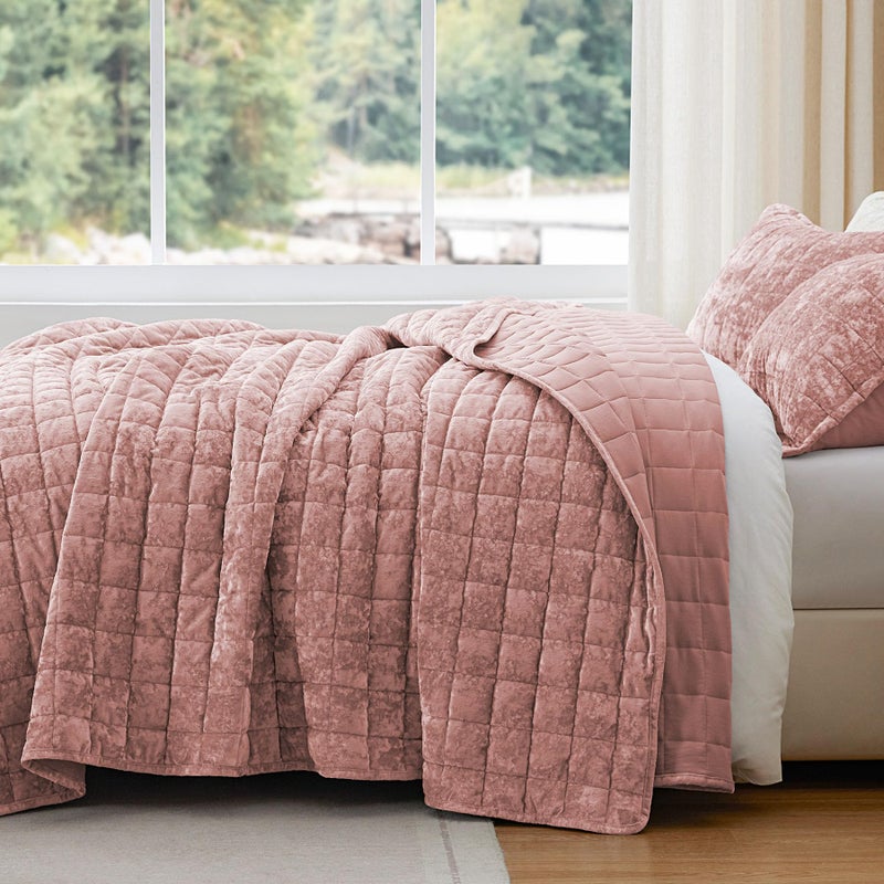 BEDELITE Velvet Quilt Set King Size - Luxury Velvet Comforter Bedding Set 3 Pieces, Soft Cozy Shiny Dusty Pink Oversized Bedspread Coverlet for All Seasons with 2 Pillow Shams - Image 5