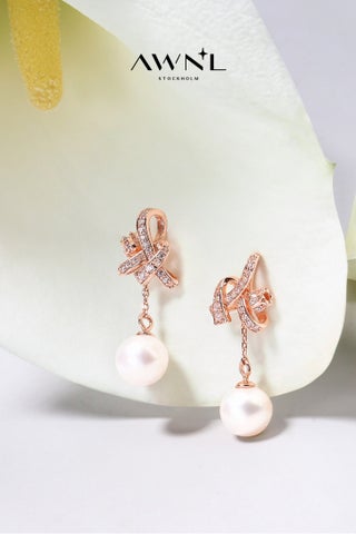Women' Earrings with White Pearl Stering Silver Lily Flower Eardrops Gift for Mother Wife Girlfriend - pzsku/Z1745BA497F6BE8A5ED31Z/45/1754447039/0dffced0-2eda-4ff5-813c-2abf9df10fd3