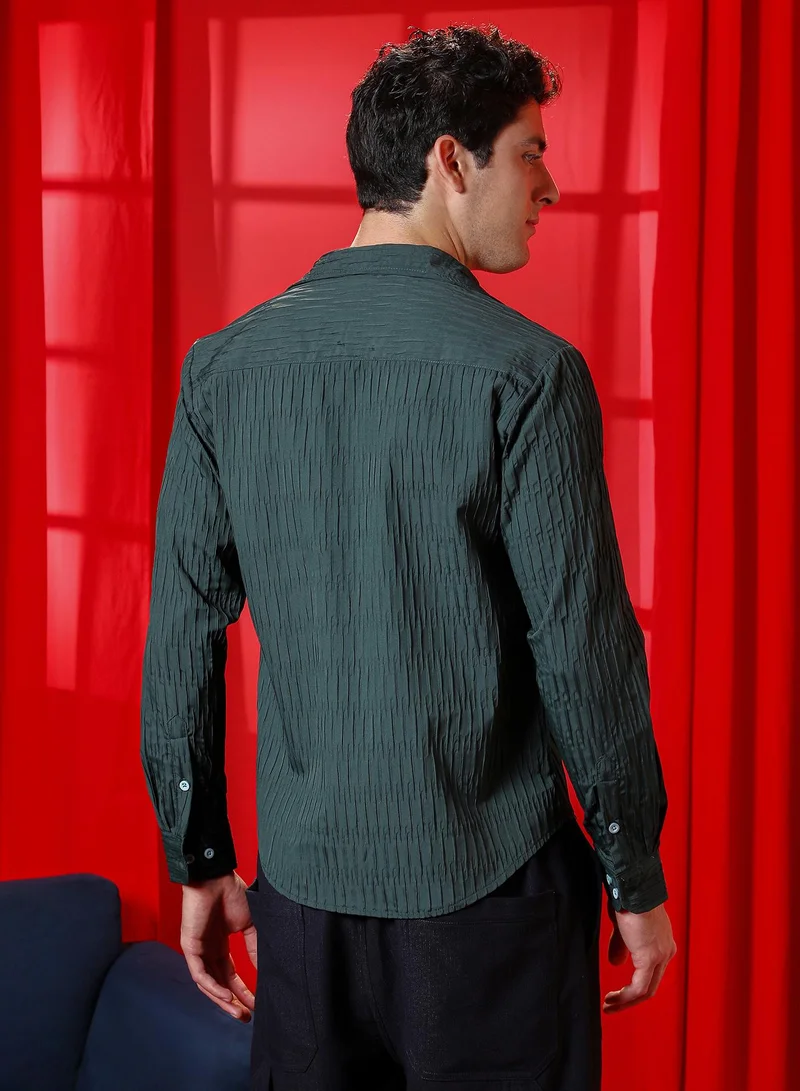 Campus Sutra Men's Forest Green Panelled -Tactile Shirt