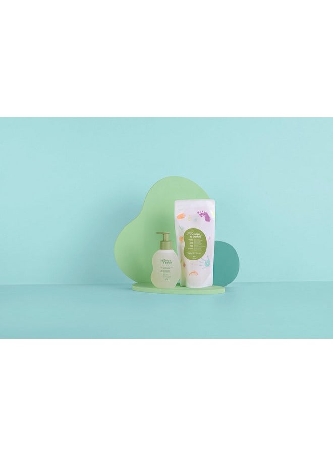 ناتشرا natura - صابون سائل للأطفال من الرأس إلى القدمين من Mamãe e Bebê مع عبوة إعادة تعبئة - غسول أطفال متعدد الأغراض - نباتي 100% - 98.5% من أصل طبيعي - لجميع أنواع البشرة - خالٍ من القسوة - أساسيات الأطفال - 6.7 أونصة سائلة (200 مل)  - Image 5