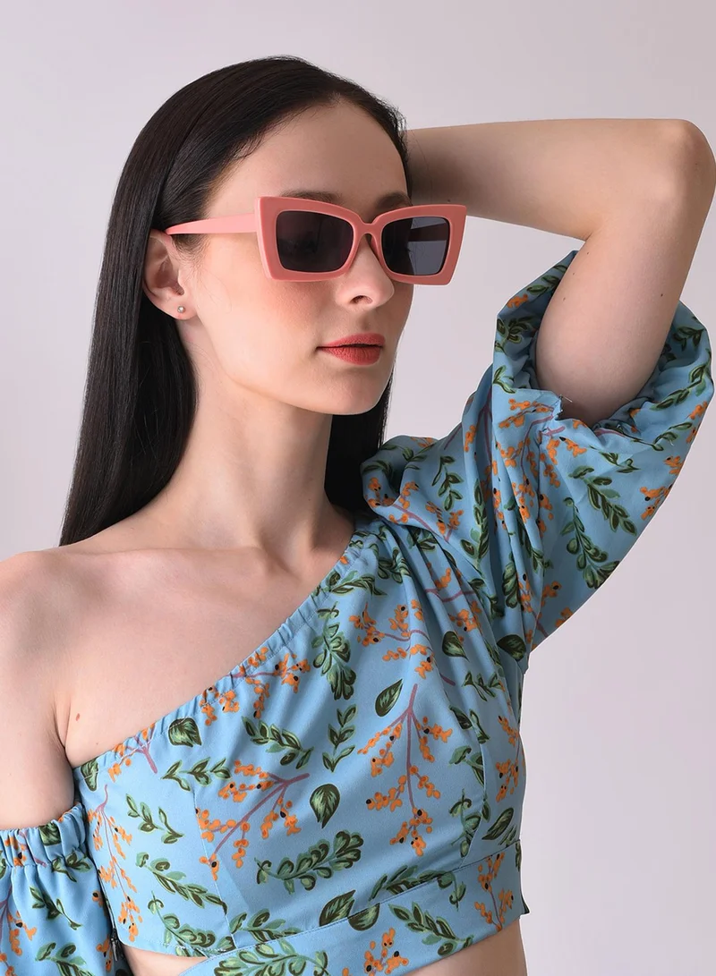 صوص هاوت نظارة شمسية سوداء بعدسات وردية بتصميم فراشة