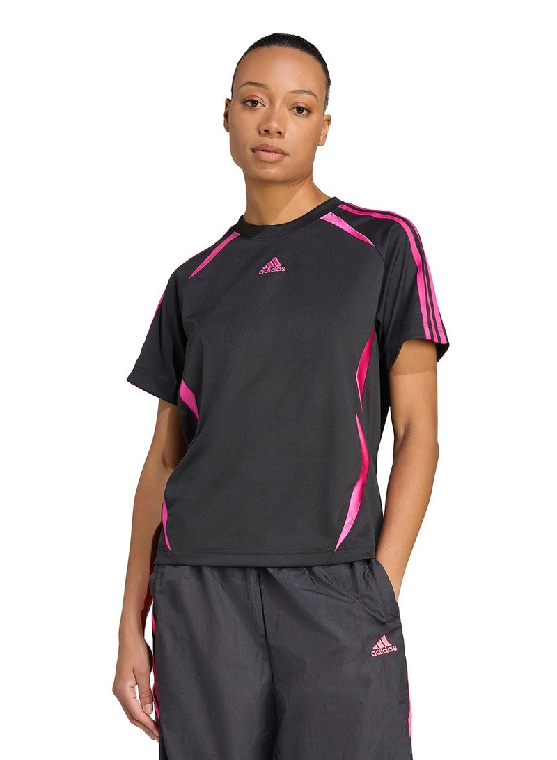 adidas Originals Adicolor Teamgeist Loose T-Shirt - Image 1