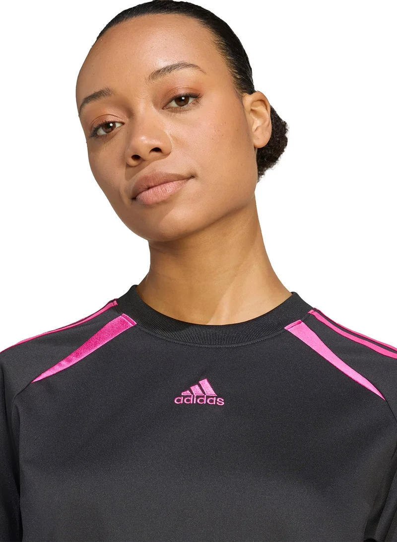 adidas Originals Adicolor Teamgeist Loose T-Shirt