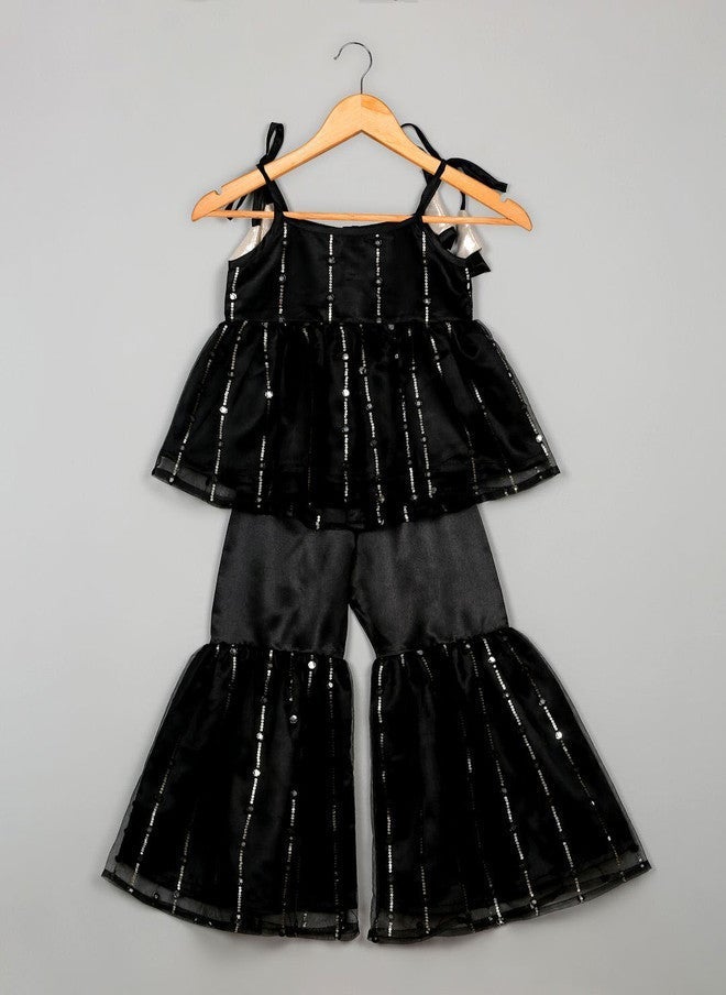 Saka Designs كُرتا سوداء مزخرفة بالفصوص للفتيات مع شراة - Image 2